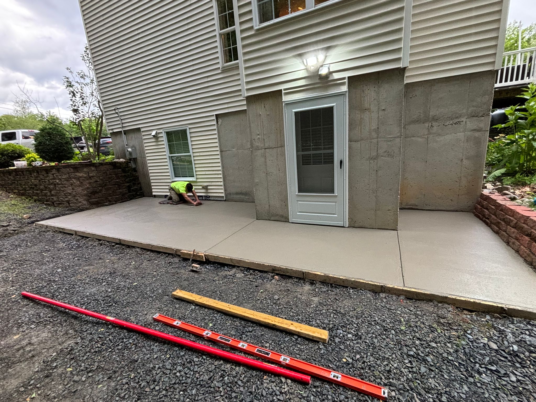 Elite Construction Solutions crew on a recent Hudson Valley job site